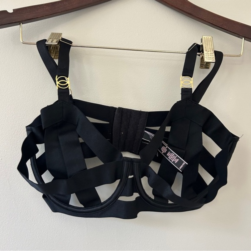 Victoria's Secret Black Strappy Cage Underwire Bra 34DD/E75